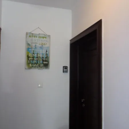 Dialektopoulou לימנאס